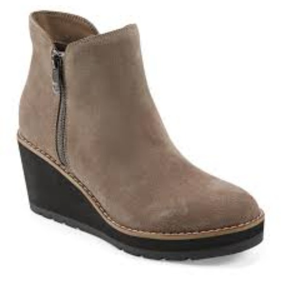 "Easy Spirit Jayda Women's Boots, Taupe, Size 9.5 US" - Picture 1 of 7